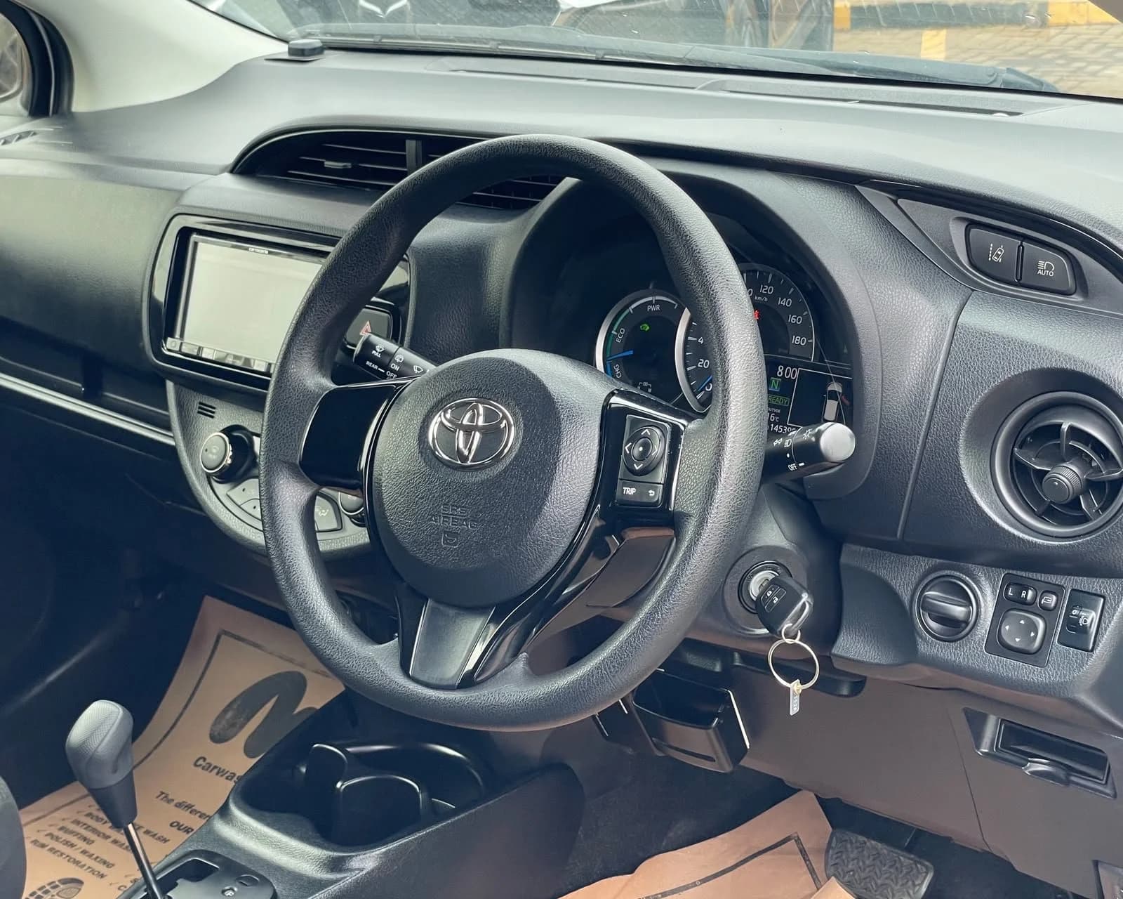 2019 TOYOTA VITZ thumbnail 8
